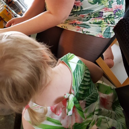 Mor-Dotter matchning (jag har sytt dotterns klänning).